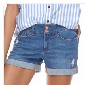 MIDI Distressed Jean Shorts